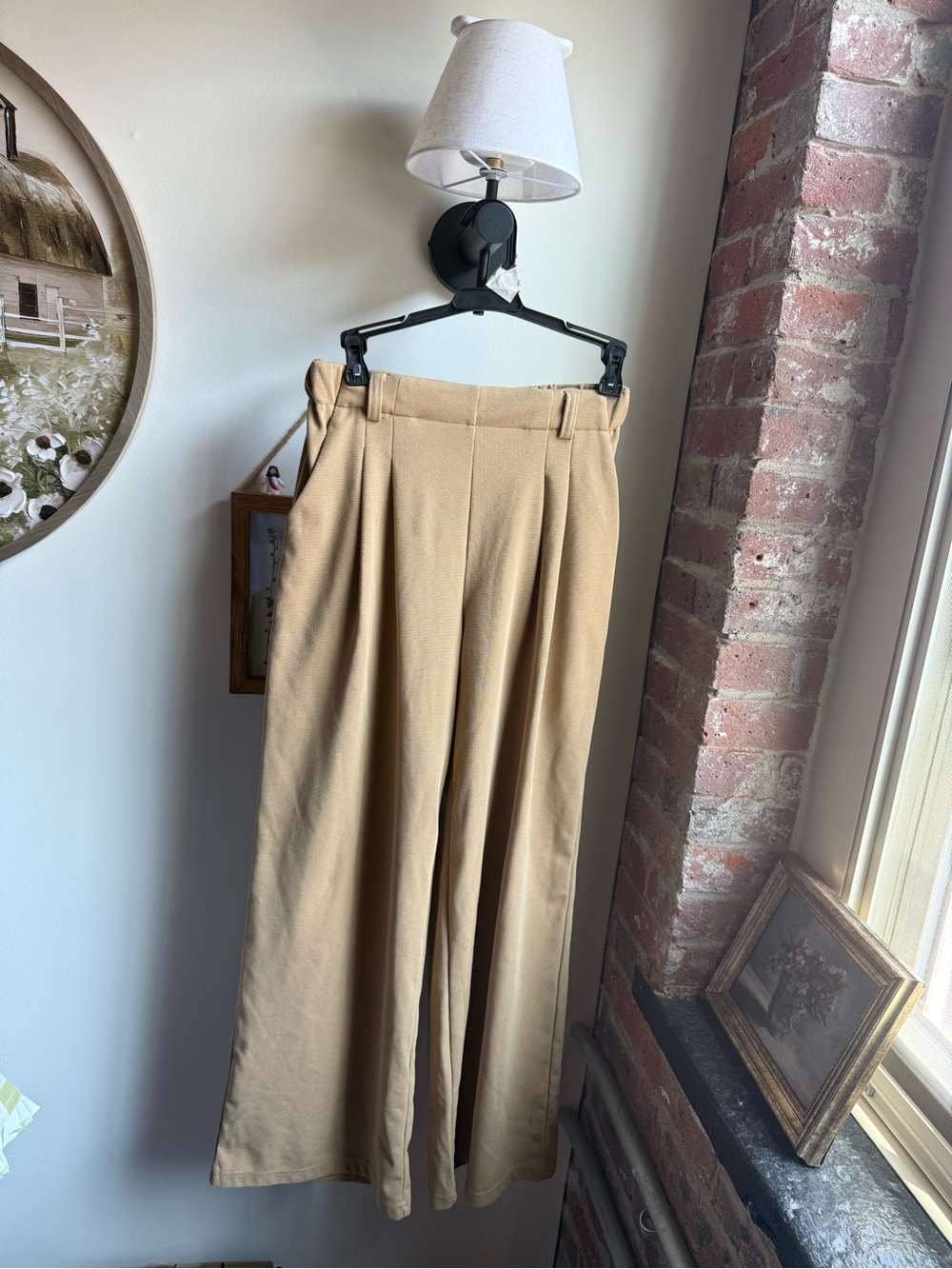 High-Waist Wide Leg Trousers in Camel
